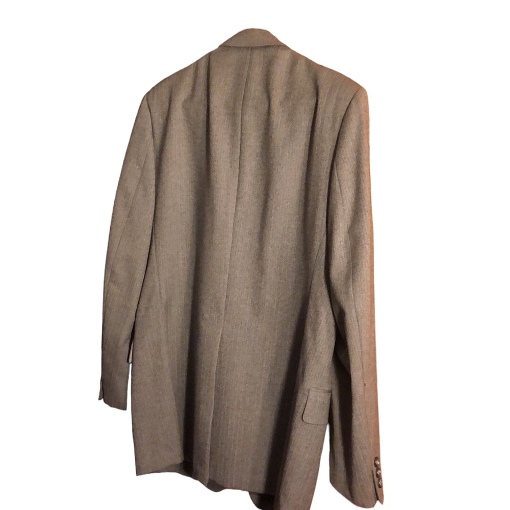 British crown close 5th Avenue made in Hong kong. Custom Grey printed blazer. - Picture 9 of 10
